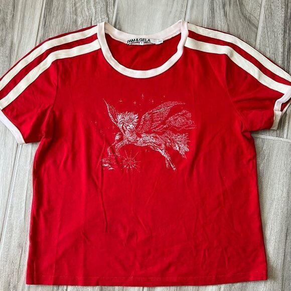 Pam & Gela Red Short Sleeve Graphic Tee Size Small - Picture 1 of 3